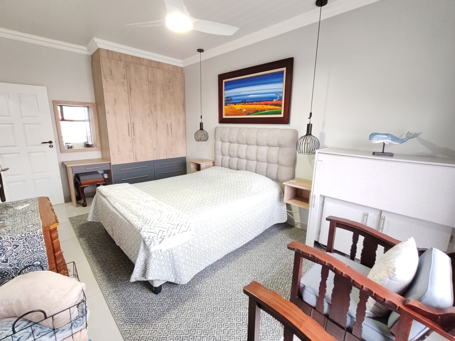 3 Bedroom Property for Sale in Avonddans Western Cape